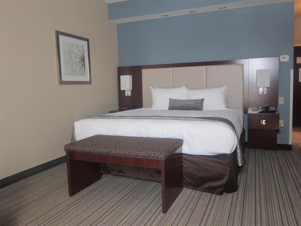 Western Boardman Inn&suites