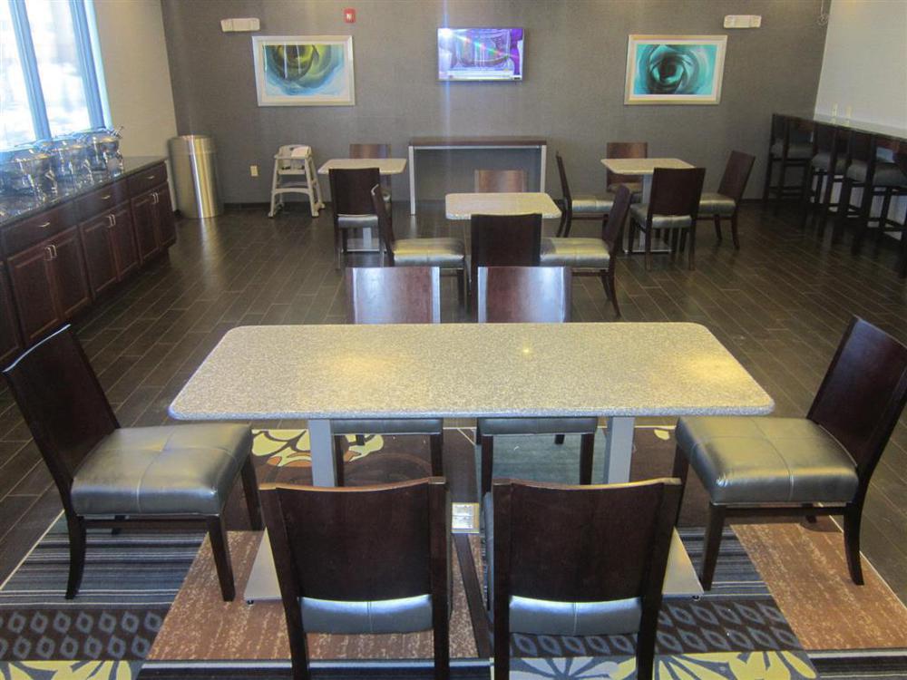 Western Boardman Inn&suites Hotel Poland